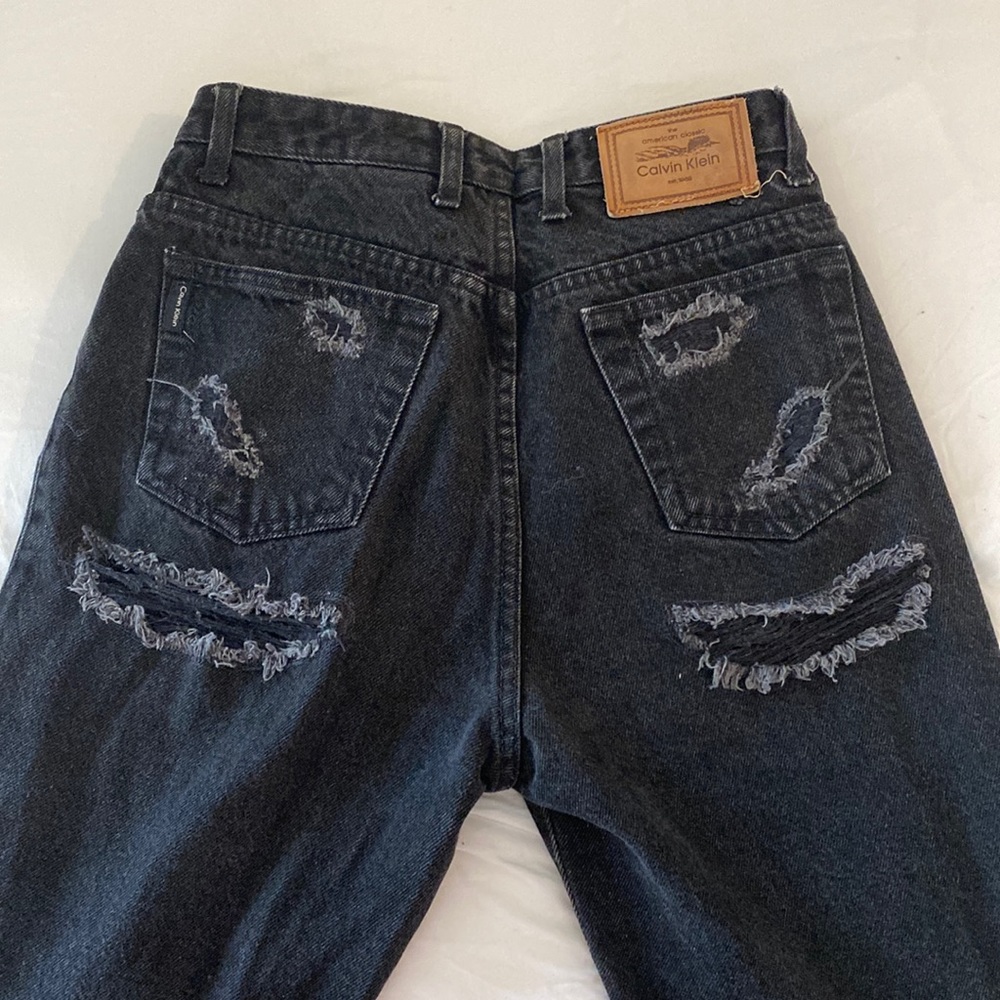 Vintage Calvin Klien butt rip jeans